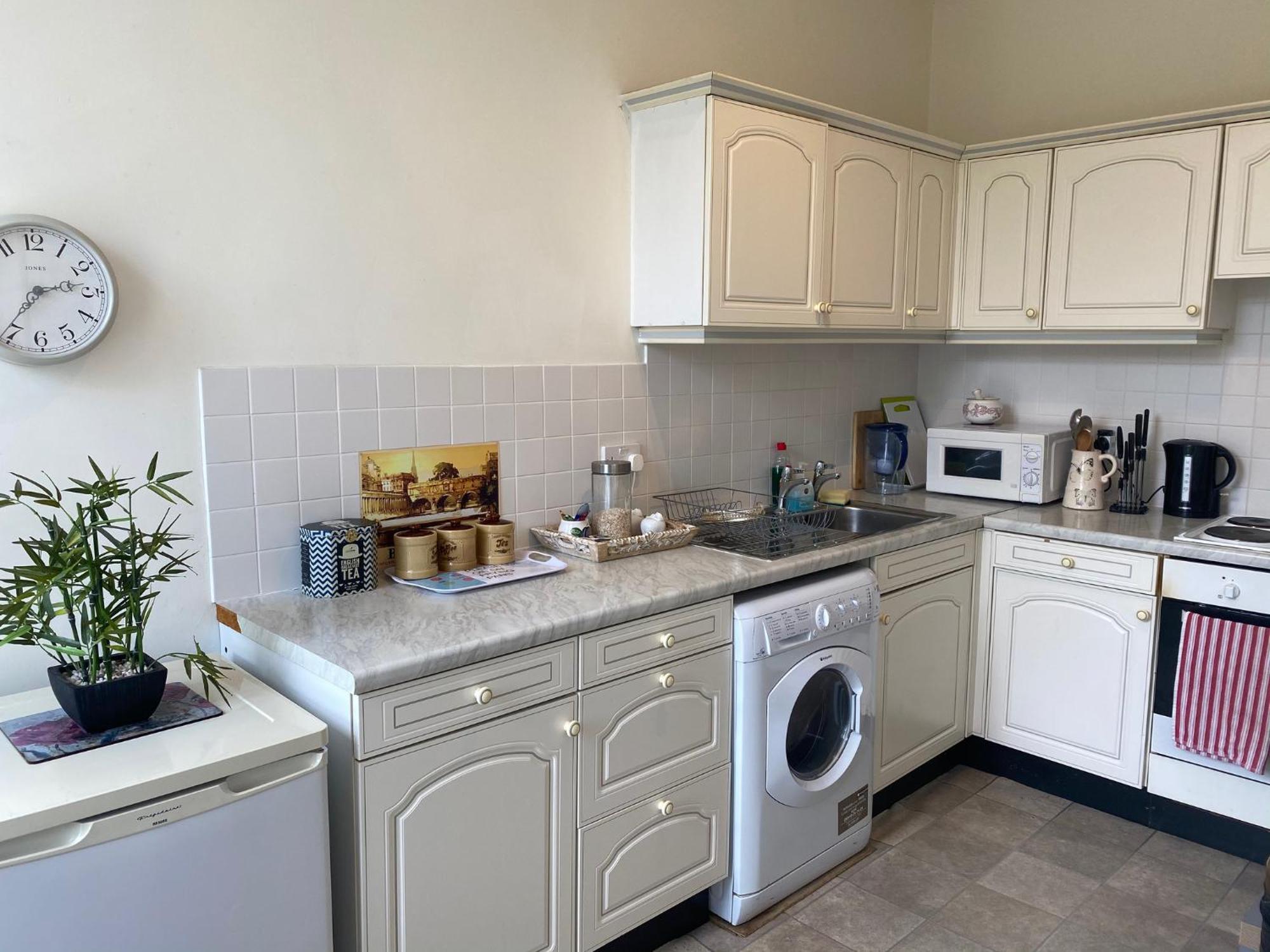 Grosvenor Apartments In Bath - Great For Families, Groups, Couples, 80 Sq M, Parking Exteriör bild