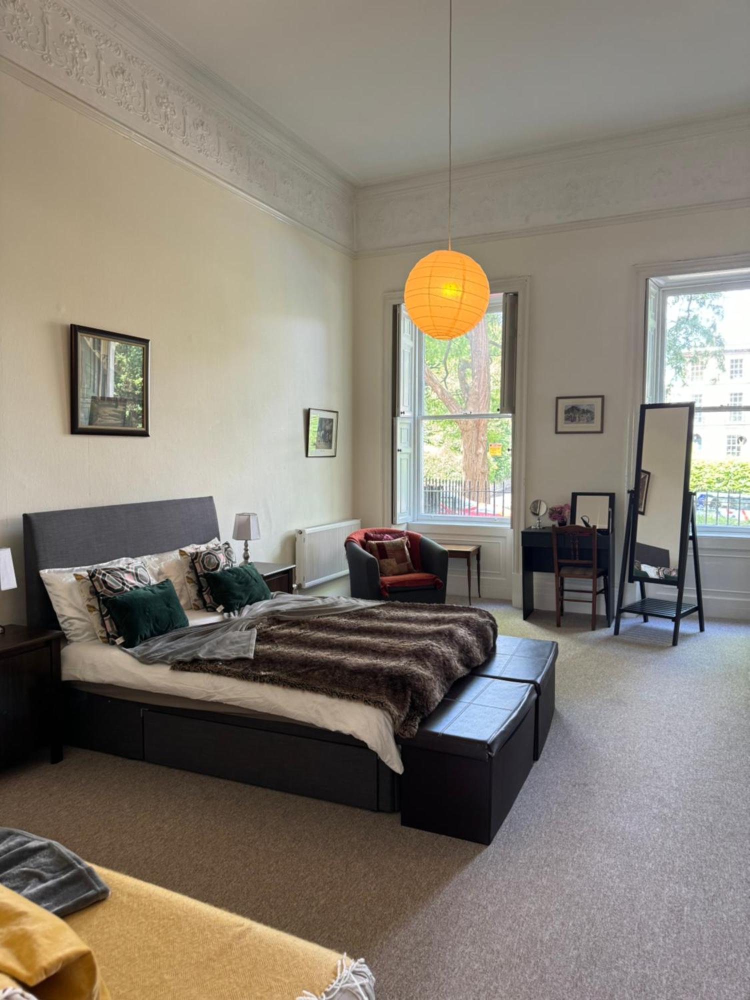 Grosvenor Apartments In Bath - Great For Families, Groups, Couples, 80 Sq M, Parking Exteriör bild